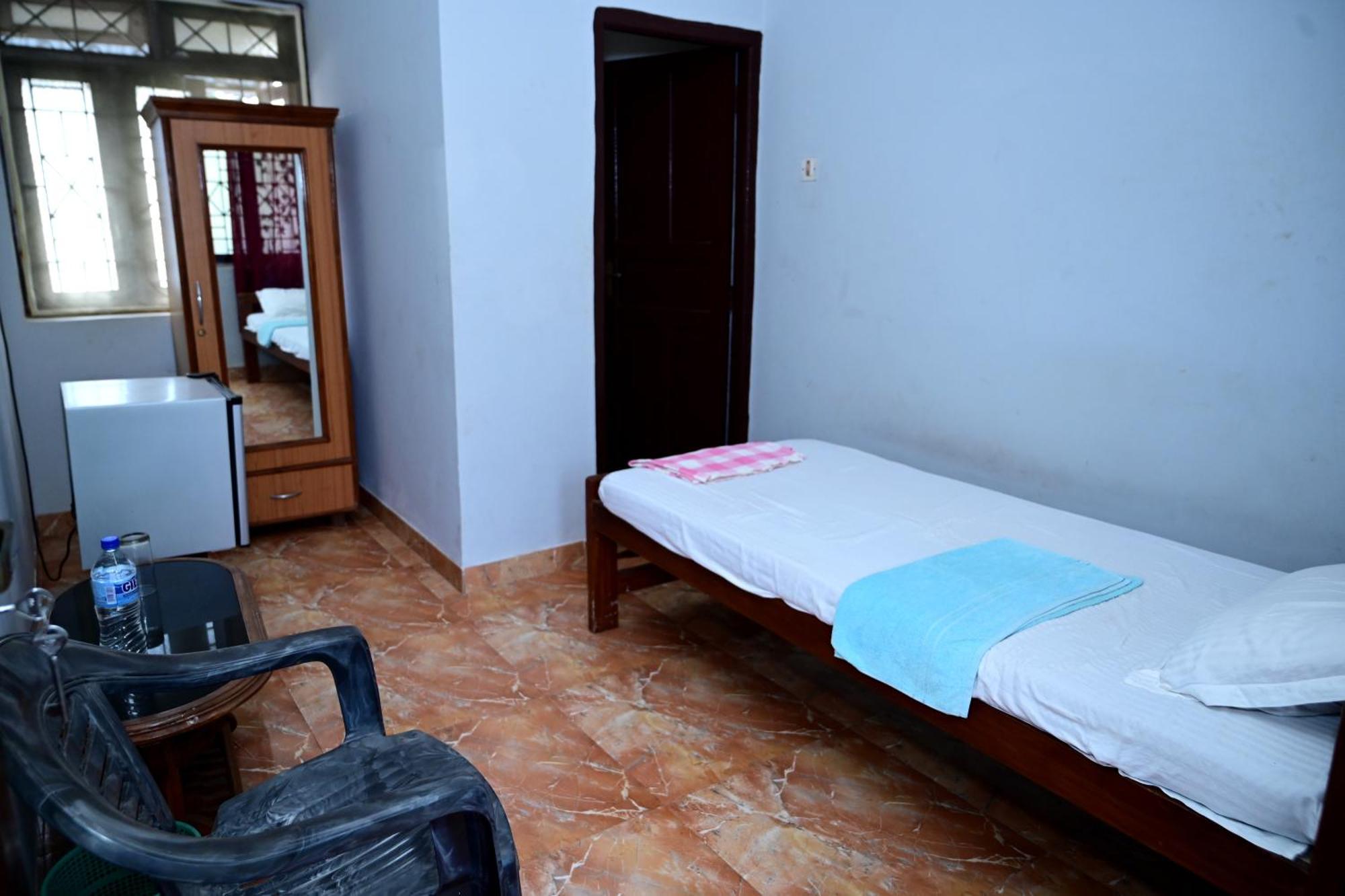 Clinton Guest House Colva Exterior foto